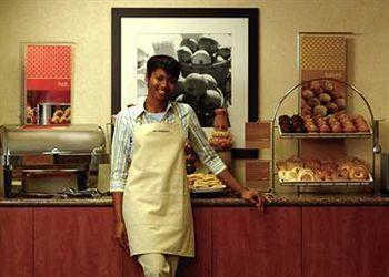 Hampton & Philadelphia Montgomeryville Hotel