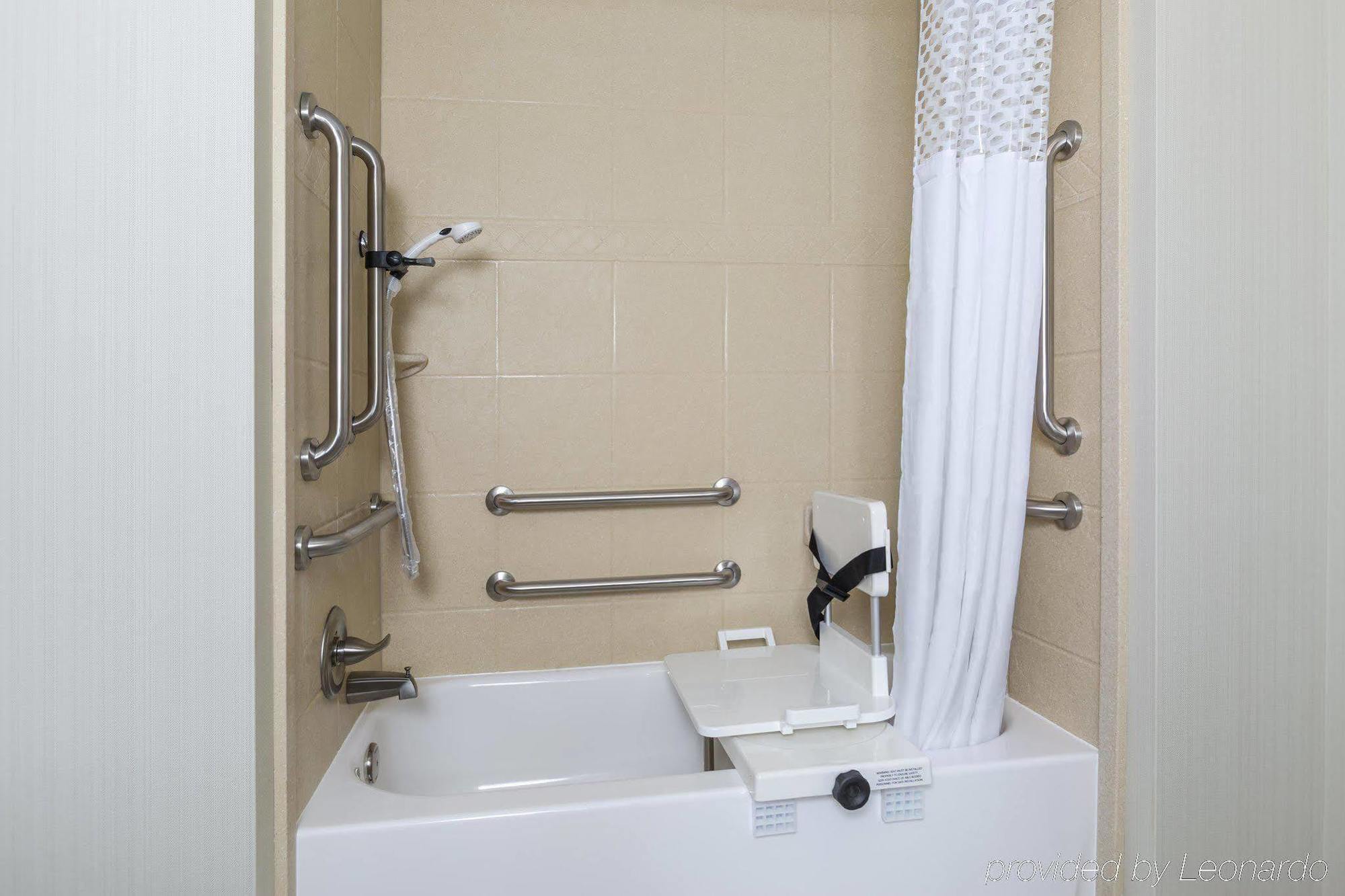 Hampton & Philadelphia Montgomeryville Hotel